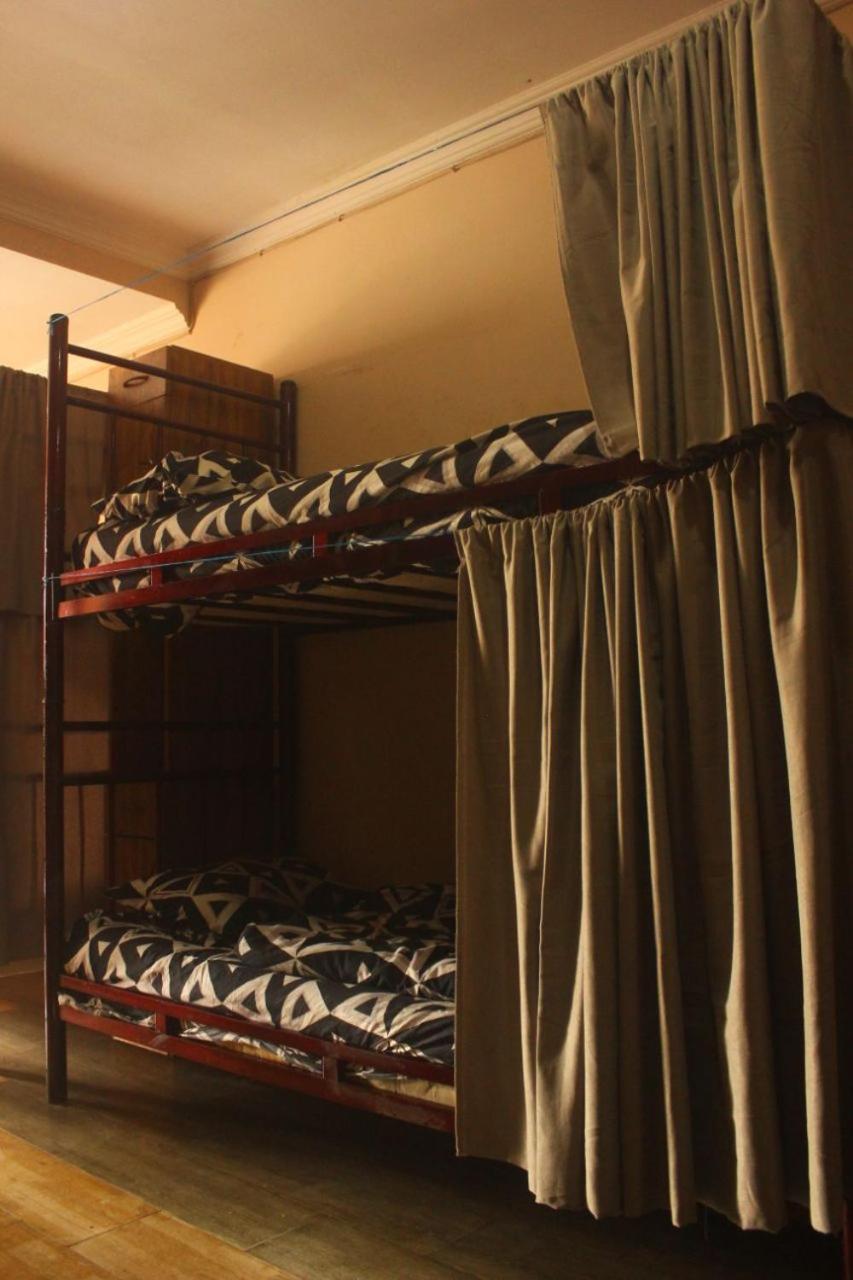 Everyday Cat Hostel Batumi Luaran gambar