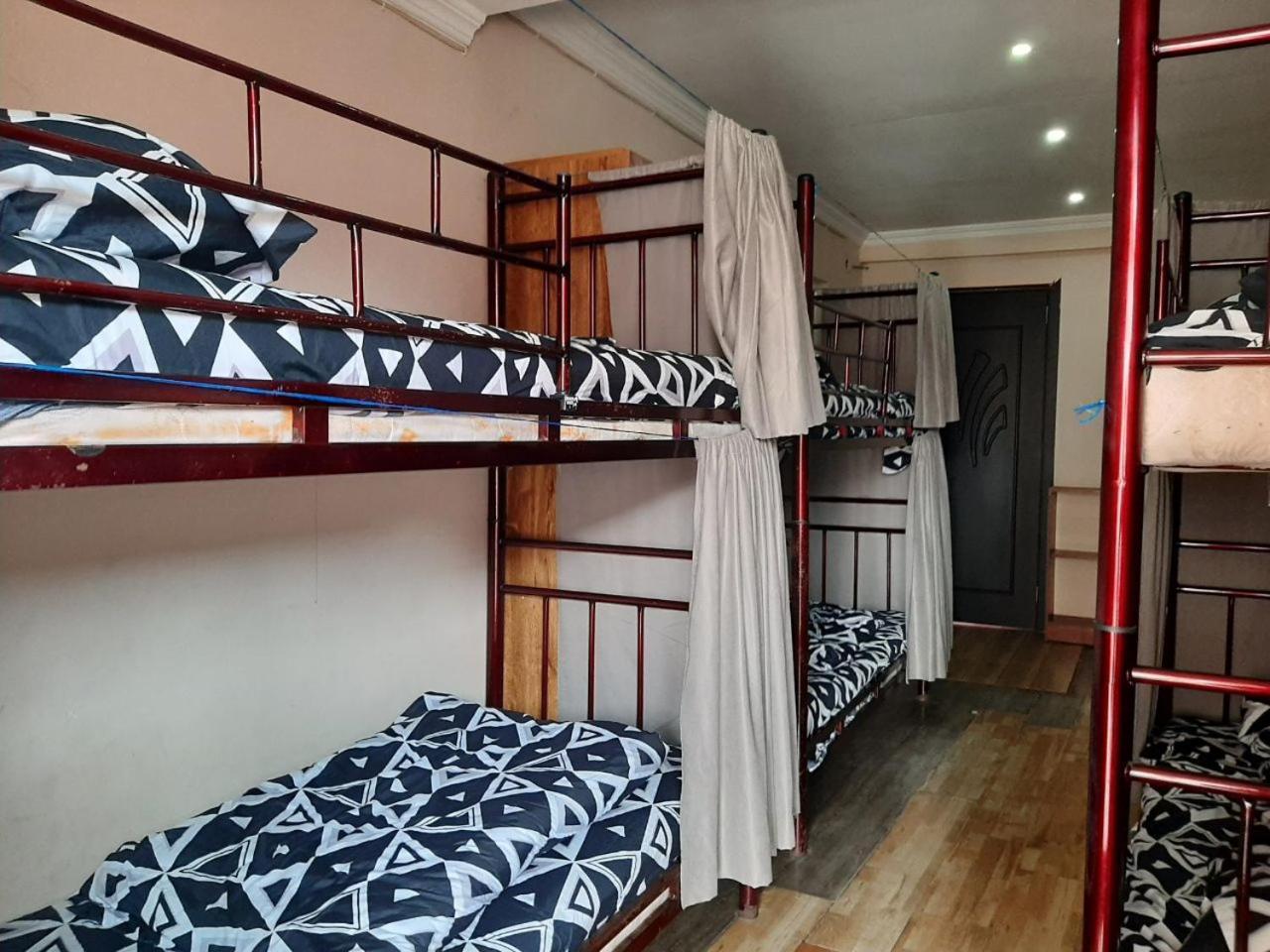 Everyday Cat Hostel Batumi Luaran gambar