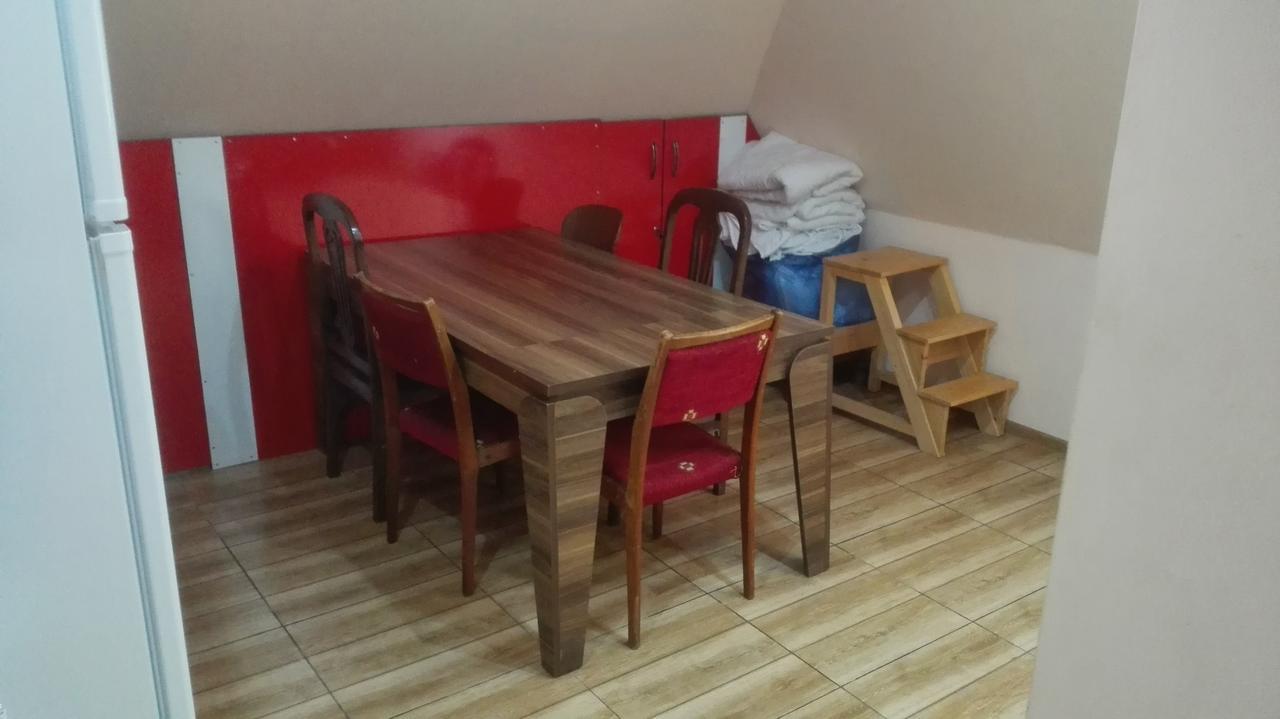 Everyday Cat Hostel Batumi Luaran gambar