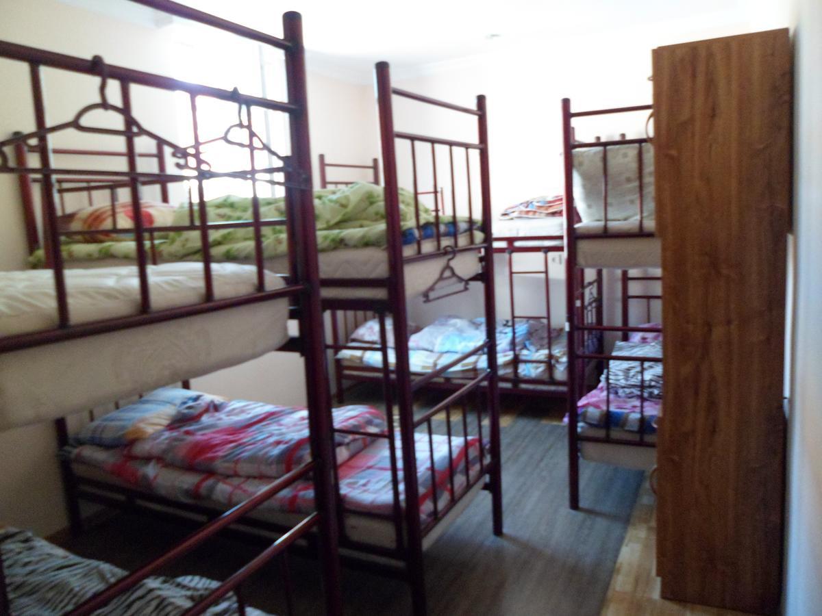 Everyday Cat Hostel Batumi Luaran gambar